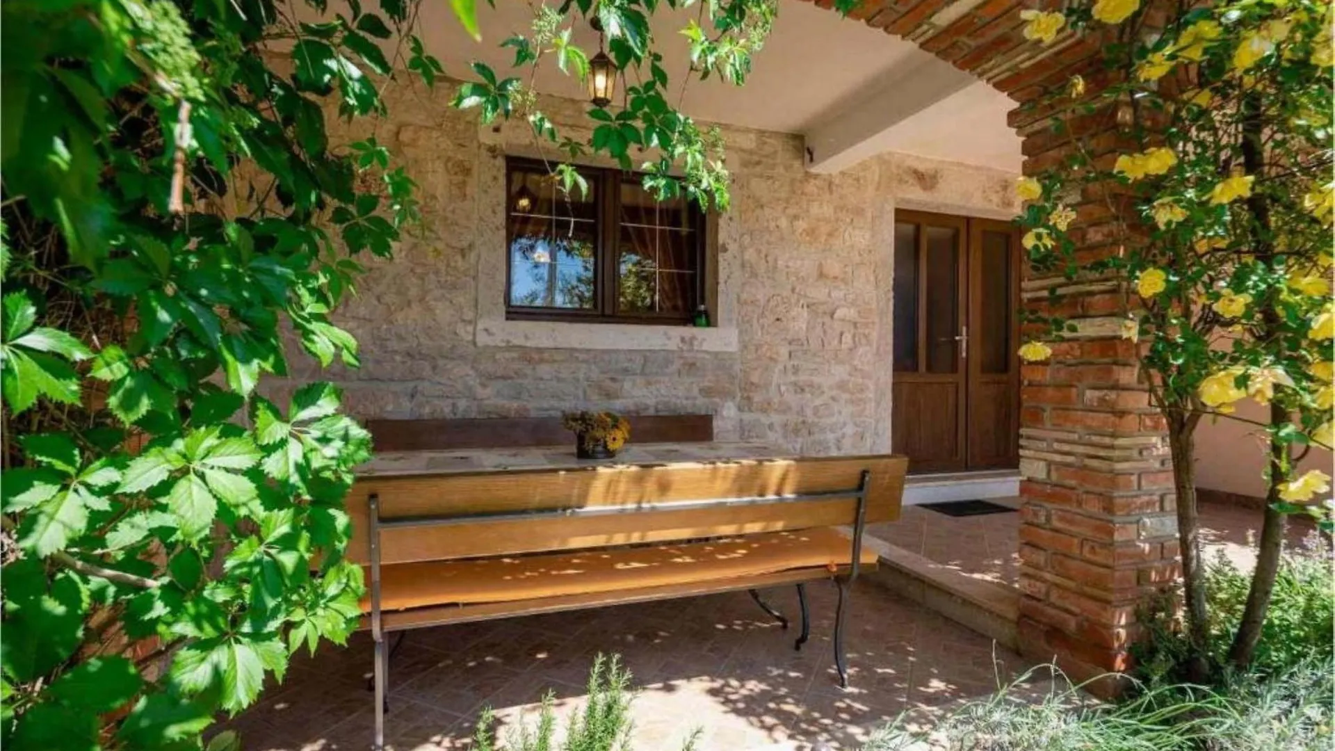 Casa Paola Mit Panoramameerblick Und Garten Kastelir